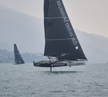 Ylliam XII - Comptoir Immobilier remporte la première manche de la TF35 Malcesine Cup 2